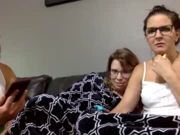 female cam couple jc_smiths image #2145119