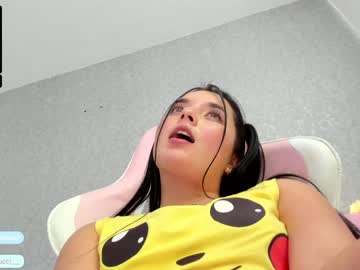 female cam girl pavlovacoluccii_ image #1843987