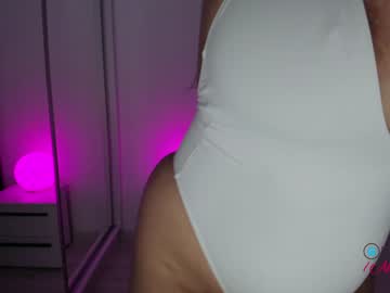 female cam girl alicelevine image #1683711