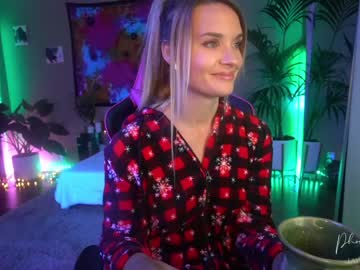 female cam girl phoenix_taylor image #474135