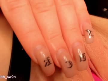 female cam couple margolori image #290565