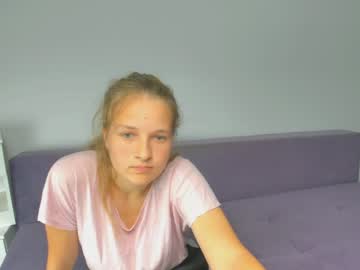 female cam girl dina__di image #2553460