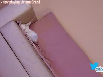 female cam girl hollyextra image #2584171