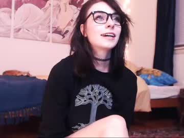 female cam girl eeeveee image #833290