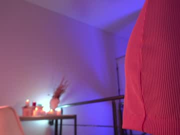 female cam girl mystikei image #3187275