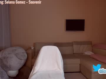 female cam girl hollyextra image #1829544
