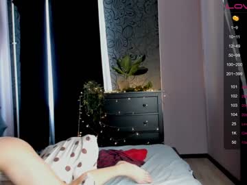 female cam girl scottaubrie image #2107318