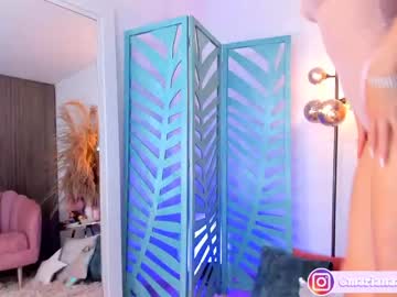 female cam girl mariannacruzz image #2440834