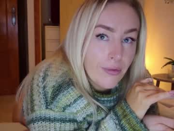 female cam girl christinasiemone image #4041820