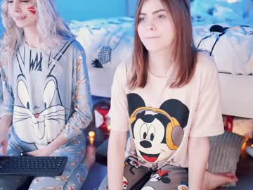 female cam couple cybermolly image #816732