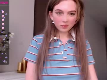 female cam girl small_blondee image #1778809