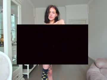 female cam girl adriana_hill image #2474333