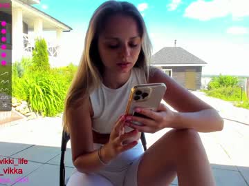 female cam girl misss_vikki image #2065010