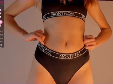 female cam couple ciaramooroe image #2993427