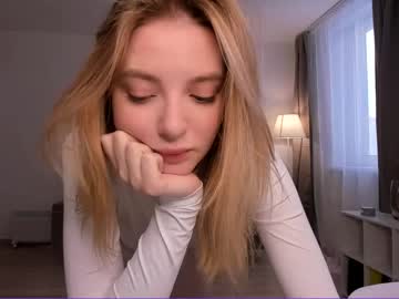 female cam girl olli_ver image #3082601