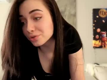 female cam girl mcflurry18 image #4072854
