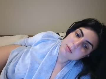 jennagems  female  webcam