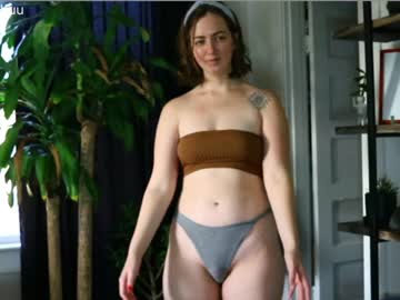 female cam girl maeveminx image #3173423