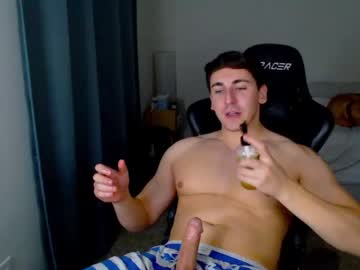 female cam man zach_rhyder image #3418030