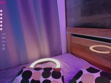 female cam girl yolandabertha image #2867351