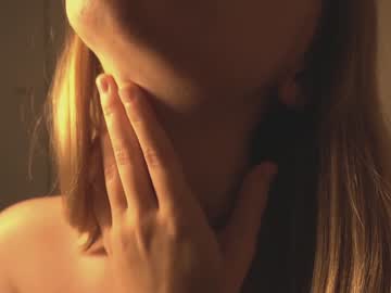 female cam girl bibi_it_is image #2921519