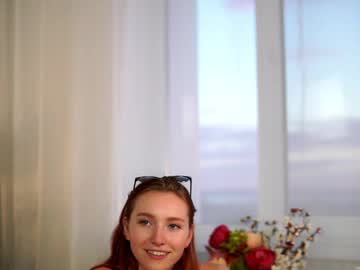 female cam girl elviaheming image #4017400