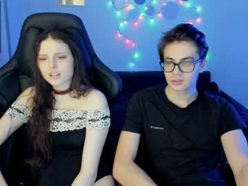 female cam couple zzefirki image #1269345