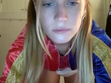 female cam girl daddyslittleangels_ image #351328