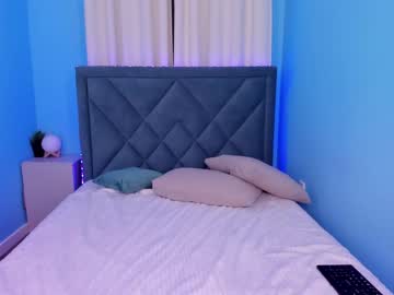 female cam girl kimwaynekw image #1960786