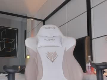 female cam girl lil_mayaa image #3002454