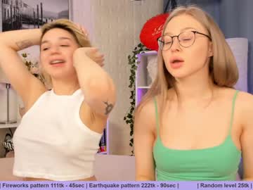 female cam couple huntertiana image #1289947