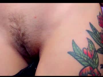 female cam girl nebamazee image #819735