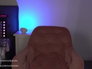 female cam girl ezra image #3881296