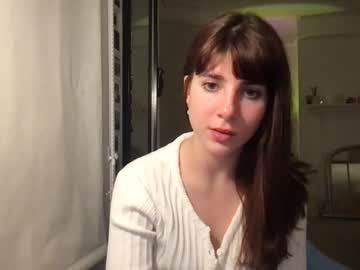 female cam girl silkcherryy image #3924112