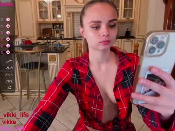 female cam girl misss_vikki image #1736864