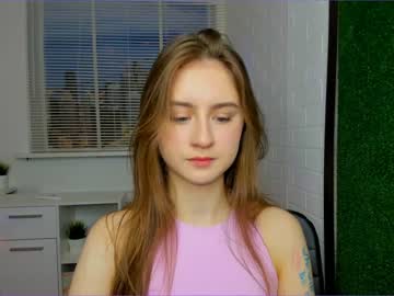 elizabeth_wong  female  webcam