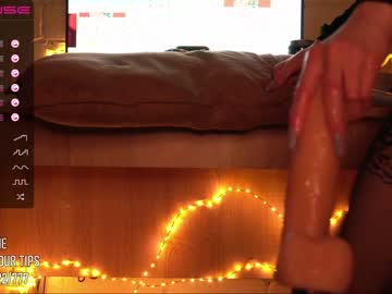 female cam girl crystalreves image #1629763