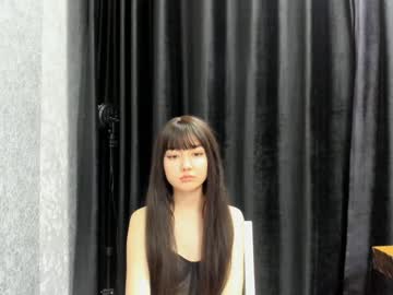 female cam girl chanlia image #3728298