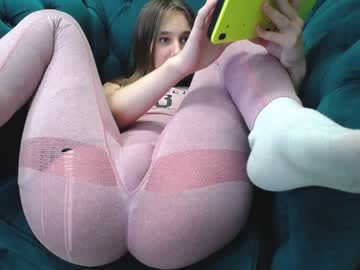 female cam girl nancycute__ image #3423865