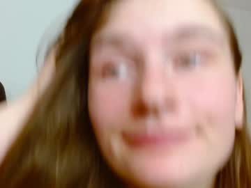 natural_meri  female  webcam