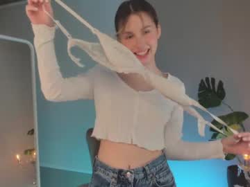 female cam girl yohji_yamamotoo image #3257365