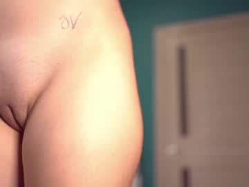 female cam girl _maybelin_ image #1258429