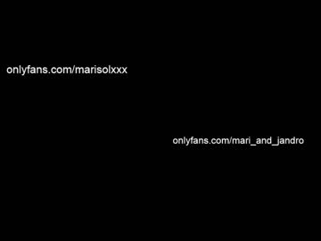 female cam girl mari_and_jandro image #2308471