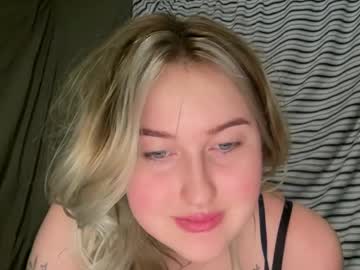 honeyyemma  female  webcam