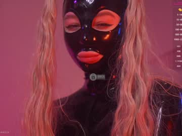 female cam girl bronnica image #1140993