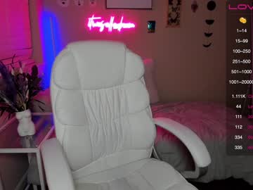 female cam girl badgirlmad image #2199397