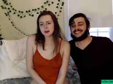 female cam couple theschwiftycouple image #1687130