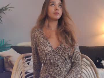 female cam girl sharasuo image #3899354