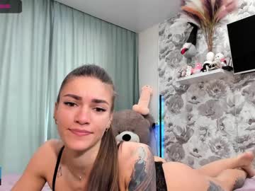 female cam girl joconda image #1609732