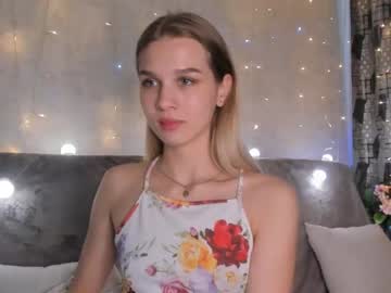 female cam girl sharonmorgans image #3420154